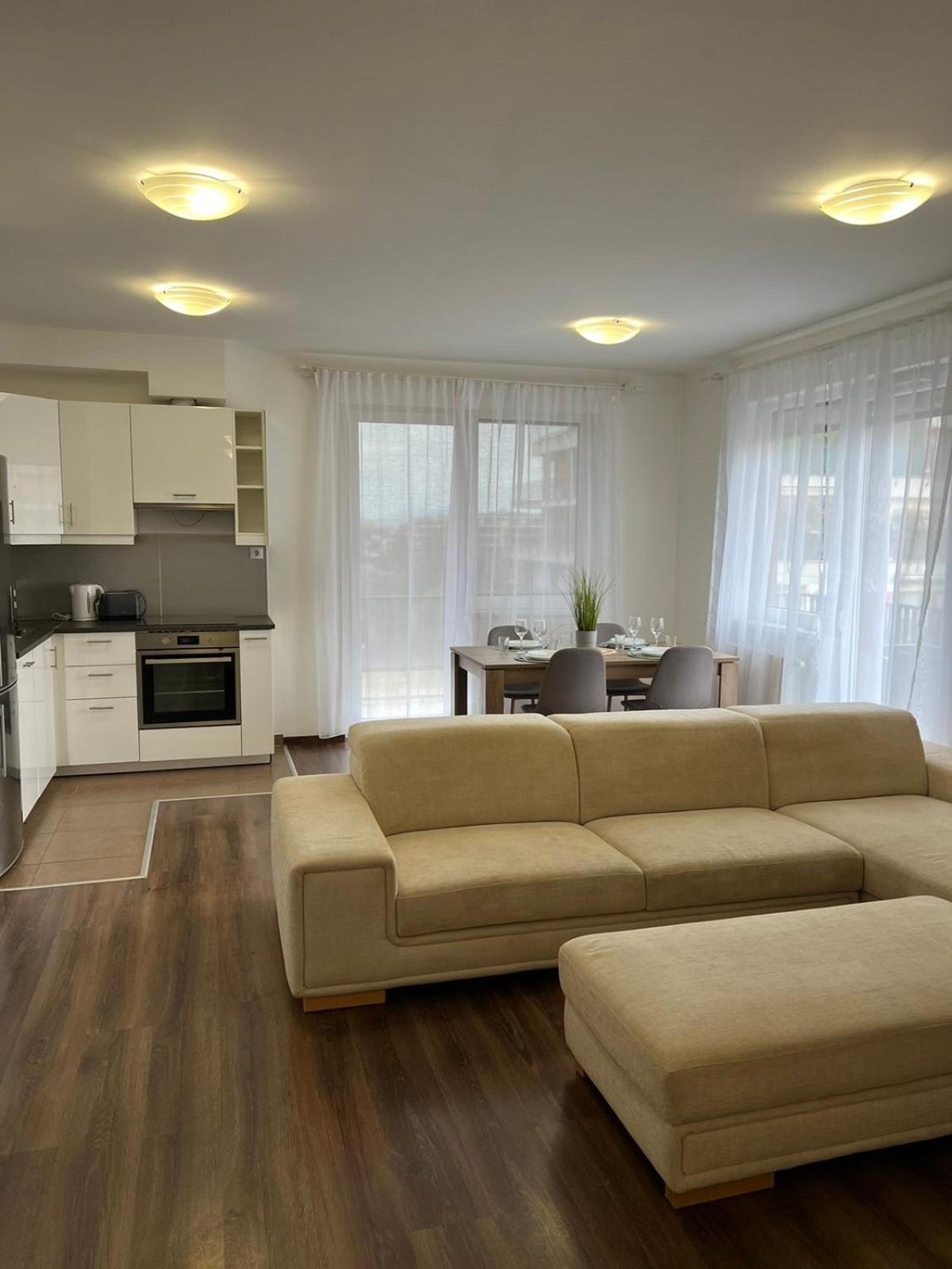 Lux Cordia Apartment With Free Parking 布达佩斯 外观 照片